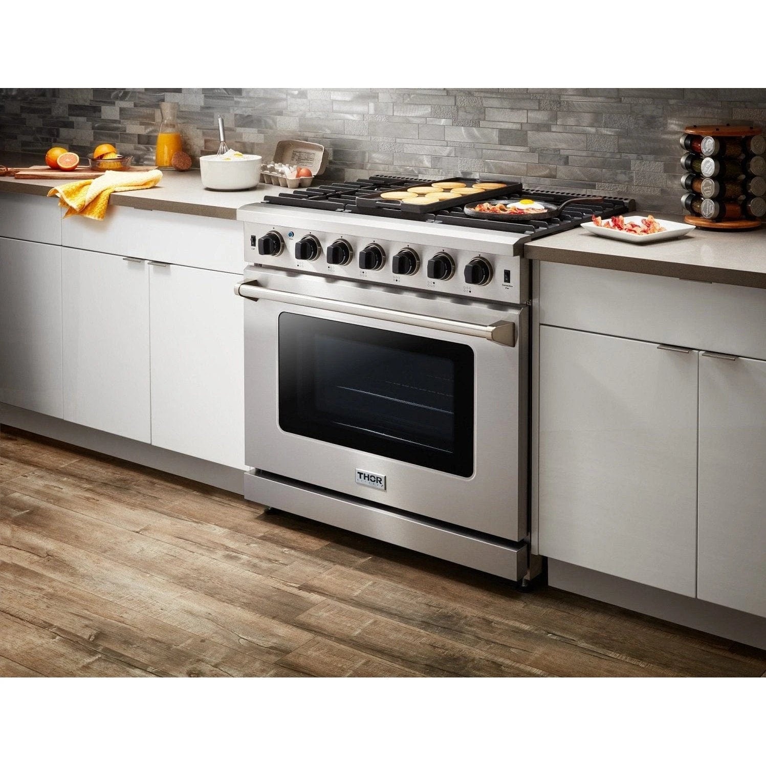 Thor Kitchen Appliance Package 36 in. Gas Range, 36 in. Range Hood, AP-LRG3601U