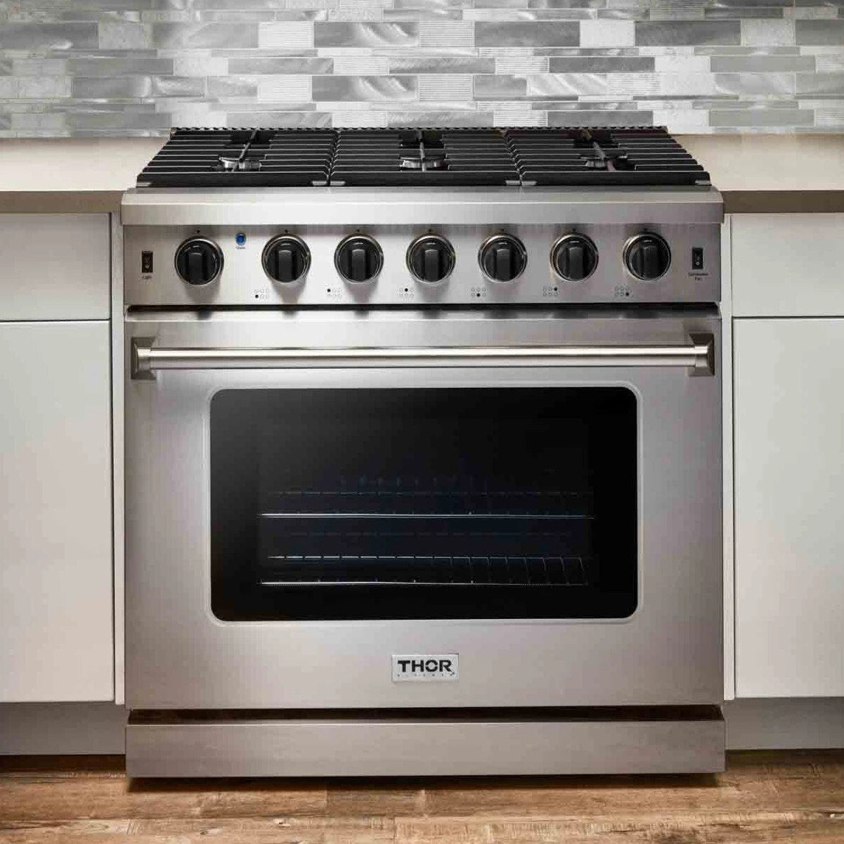 Thor Kitchen 36-Inch 6.0 Cu. Ft Single Oven Professional Gas Range in Stainless Steel LRG3601U