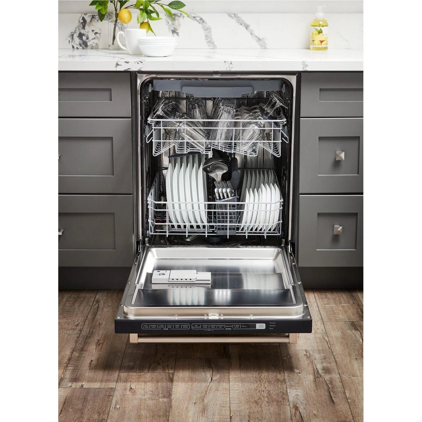 Thor Kitchen 24 Professional Series Stainless Steel Dishwasher, HDW2401SS