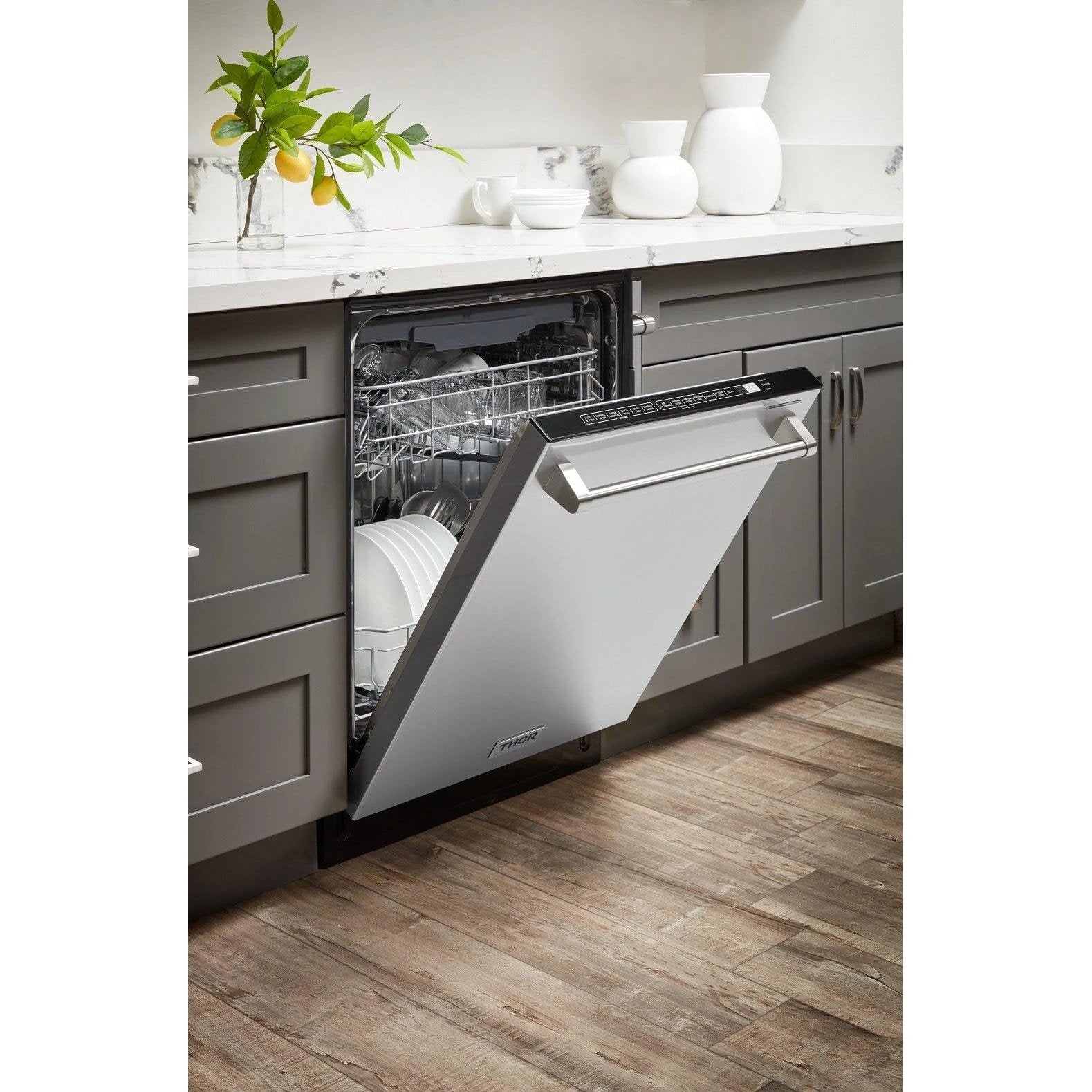 Thor Kitchen 24 Professional Series Stainless Steel Dishwasher, HDW2401SS